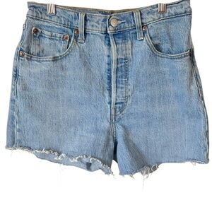 Levi's Ribcage Straight Button Fly Denim Cutoff Shorts Big E size 28